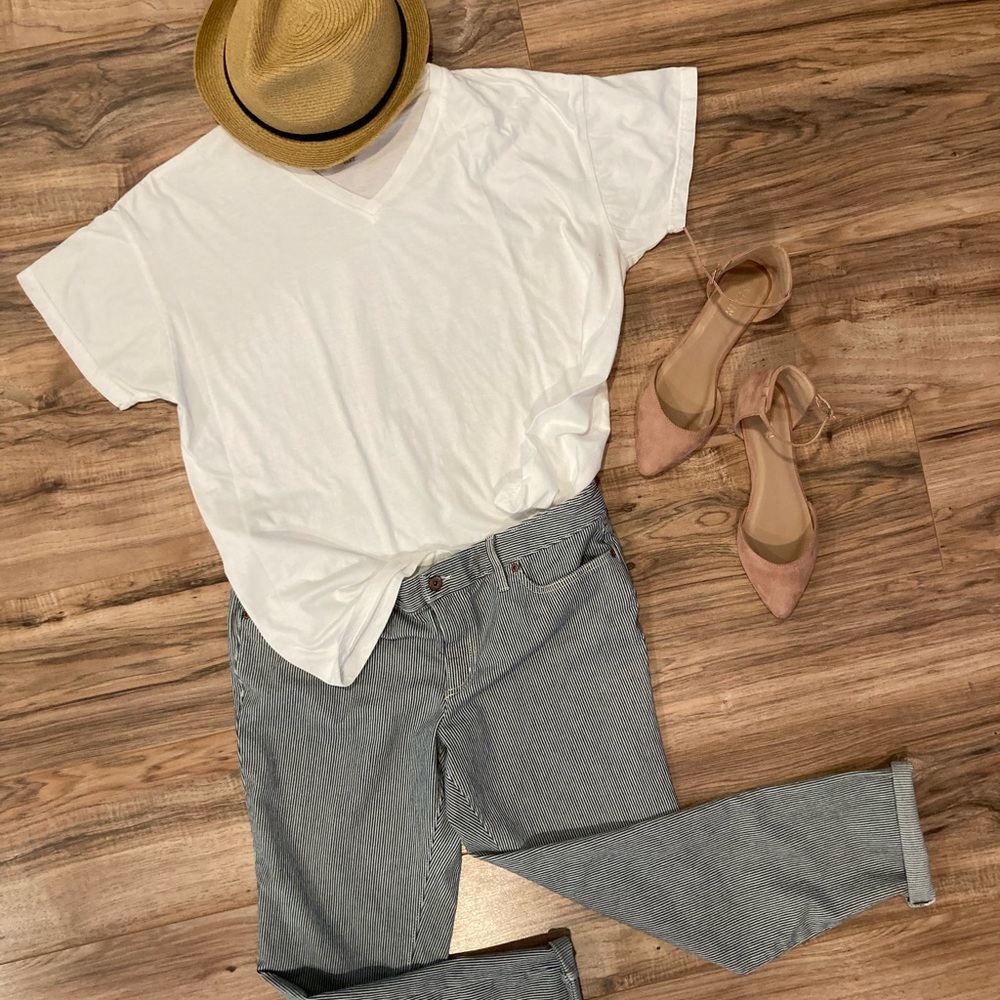 LANDS END striped ankle skinnies. Blue & white. Preppy perfection!